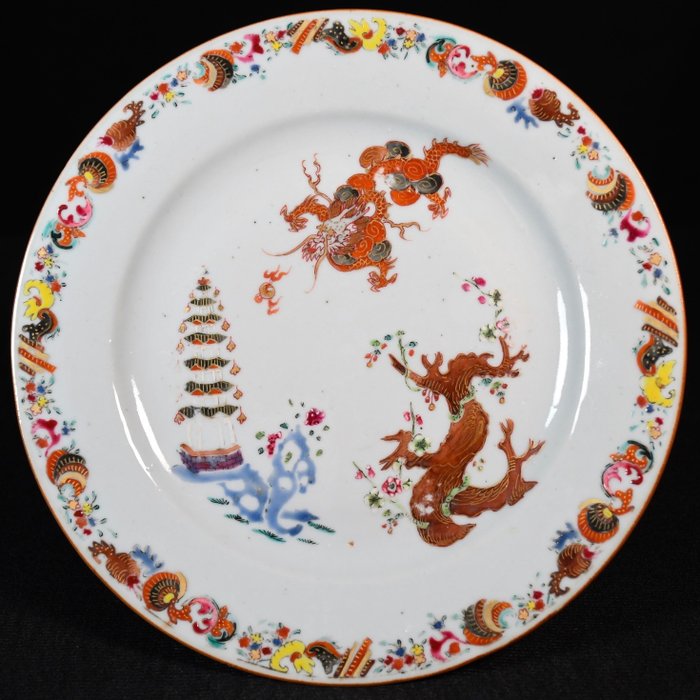 Famille Rose enamel plate decorated with a pagoda, a dragon and a flowering tree - Porcelain - China - Qianlong (1736-1795)