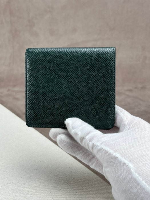 Shop for Louis Vuitton Green Taiga Leather Long Bifold Wallet - Shipped  from USA