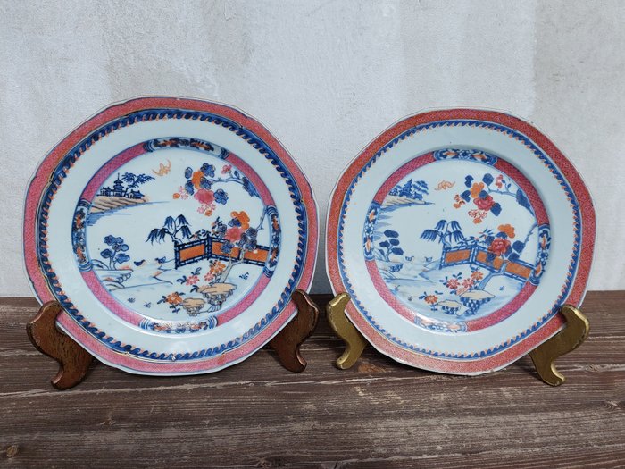 Chinese Plates With Garden Landscape. - Piatto piano (2) - Porcellana