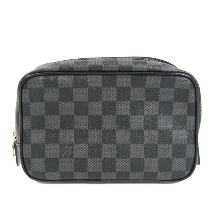 Sold at Auction: LOUIS VUITTON TOILETRY POUCH PM