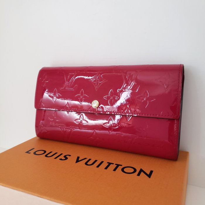 Louis Vuitton, Bags, Louis Vuitton Vernis Portefeuille Sarah Wallet
