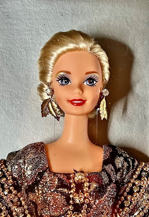 Robe Barbie Léopard Sophistiqué pour Poupées Barbie et Fashion Royalty