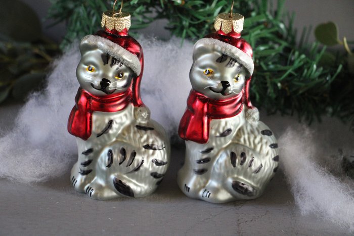 Kerstbal ornament - (2) - Inge-Magic, twee grijze katten voor de kerstboom