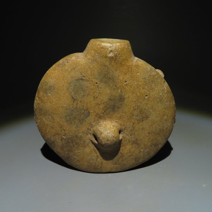 玛雅人 Terracotta 毒器。约公元 300-800 年。 9.5 厘米。西班牙进口许可证。