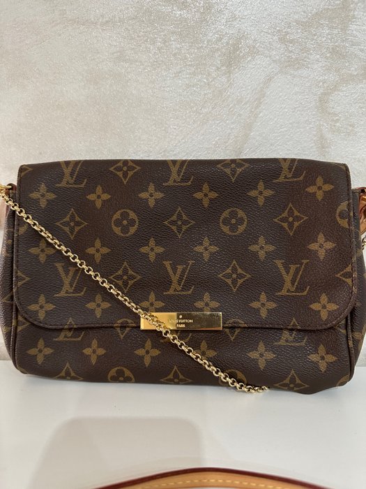 Louis Vuitton - Favorite PM Handbag - Catawiki