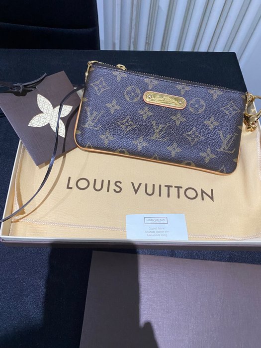 Louis Vuitton Milla Pochette in Monogram -SOLD