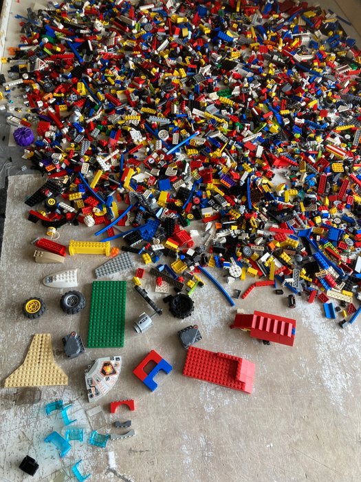 Lego - 8250 grammes de lot Lego en vrac - Unknown - Catawiki