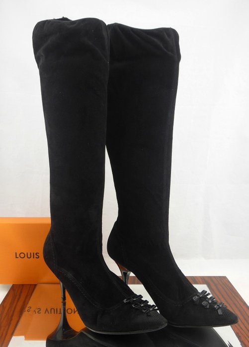 Louis Vuitton Overknee Boots