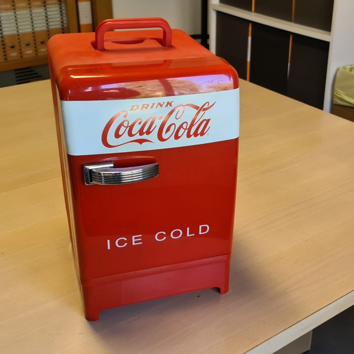 Coca-Cola - Mini Refrigerator - Plastic - Catawiki