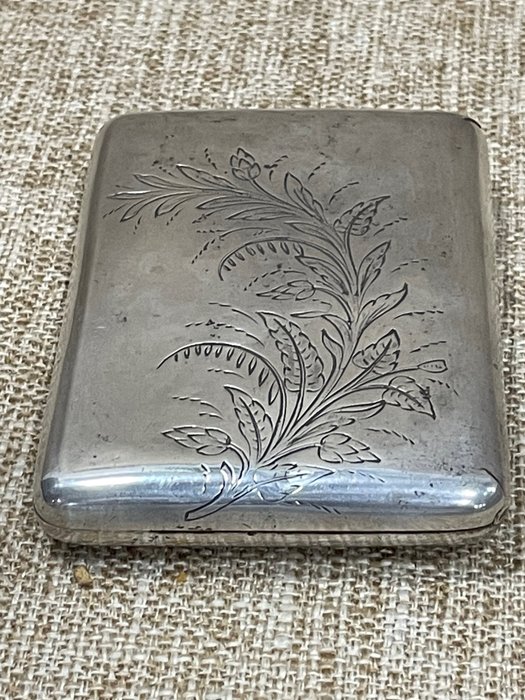 Cigarette case (1) - .875 (84 Zolotniki) silver - Russia - - Catawiki