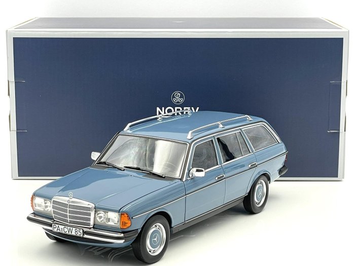 Norev 1:18 - 1 - Model car - Mercedes Benz 200 S123 T-model - Catawiki
