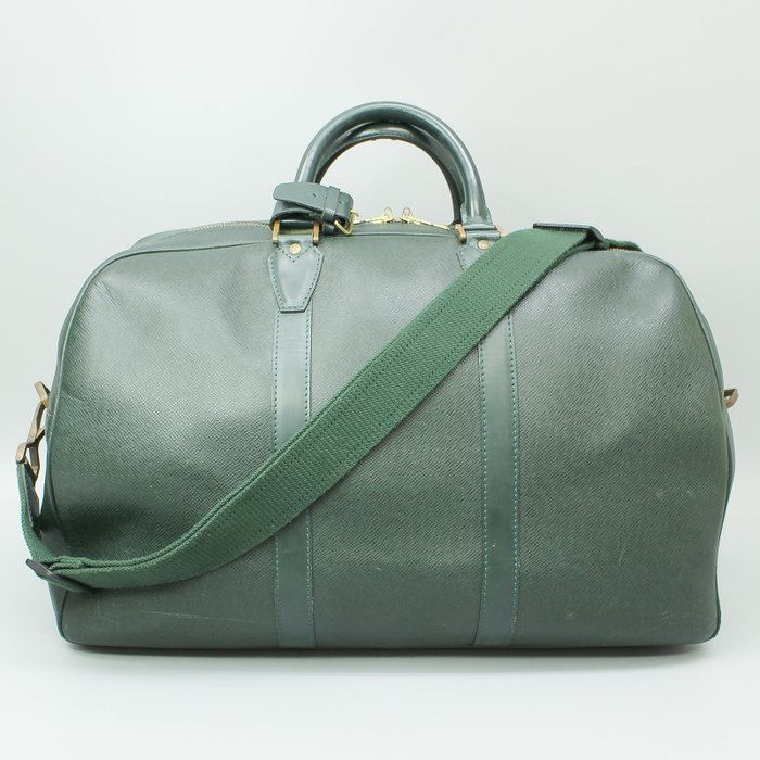 Louis Vuitton Kendall Handbag Taiga