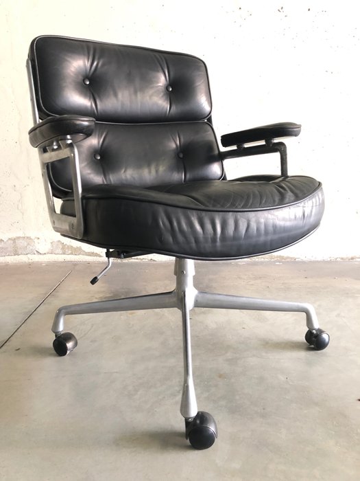Charles & Ray Eames - Herman Miller - Fauteuil - Lobby chair ES 104