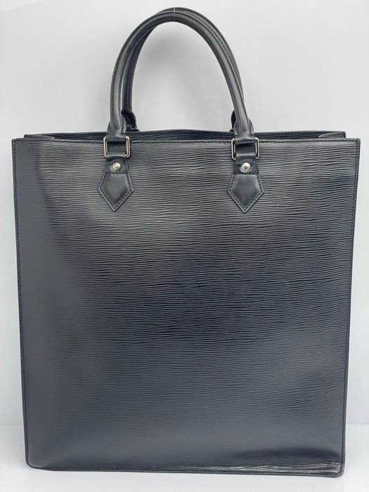 Louis Vuitton - Epi Sac Plat BB Handbag - Catawiki