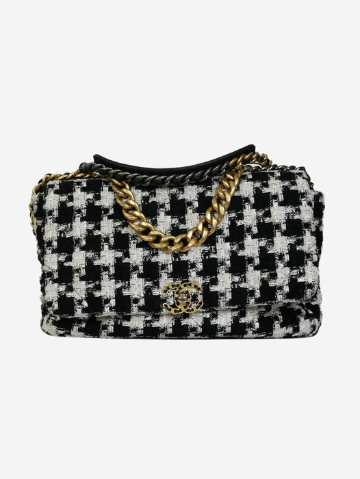 Chanel - Maxi 19 - Shoulder bag - Catawiki