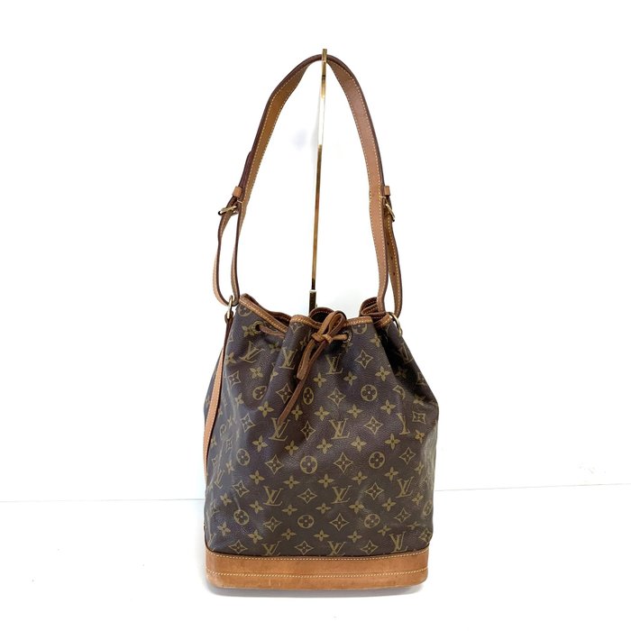 Louis Vuitton - Bucket - Bag - Catawiki