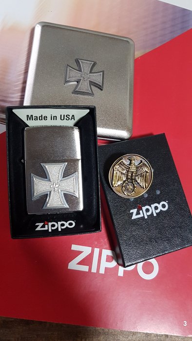 Zippo - Original Zippo Rarität Eisernes Kreuz Eichenlaub mit Zigaretten Etui  und Orden Abzeichen - Tändare - Krom - (3) - Catawiki
