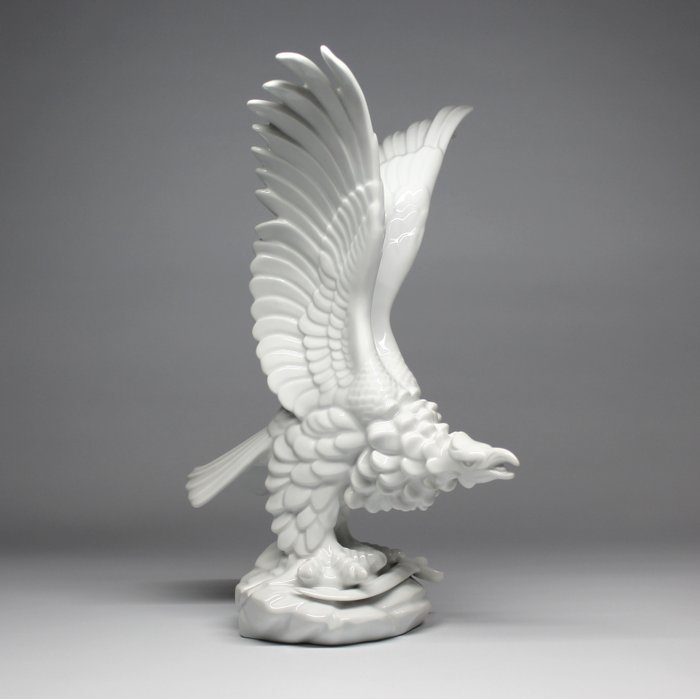 Herend - Statuetă, Eagle - 32.5 cm - Porțelan - 1980
