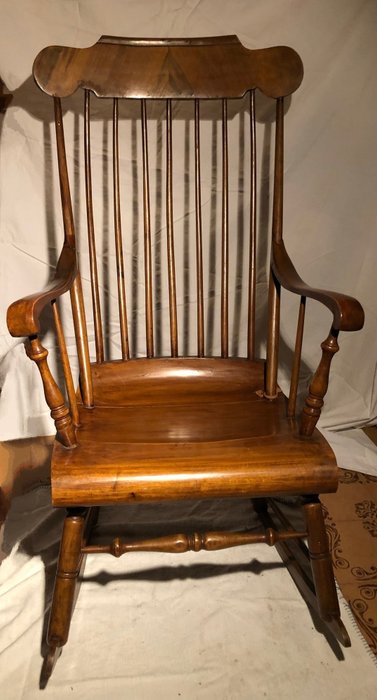 Κουνιστή καρέκλα - Walnut