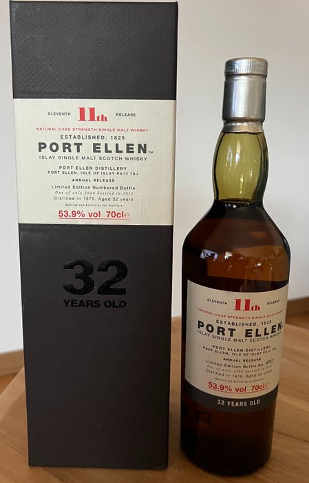 Port Ellen 1979 32 years old - 11th Release - Original bottling  - b. 2011  - 70cl
