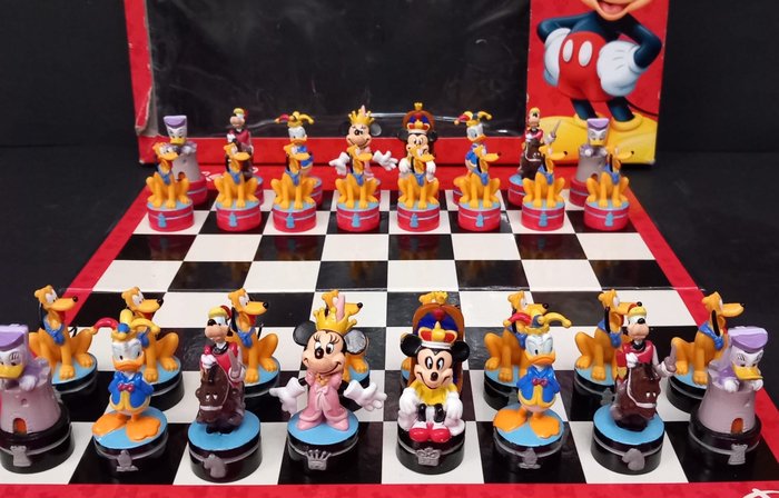 Mickey Mouse Jogo de Xadrez 3D Disney - Mickey Mouse