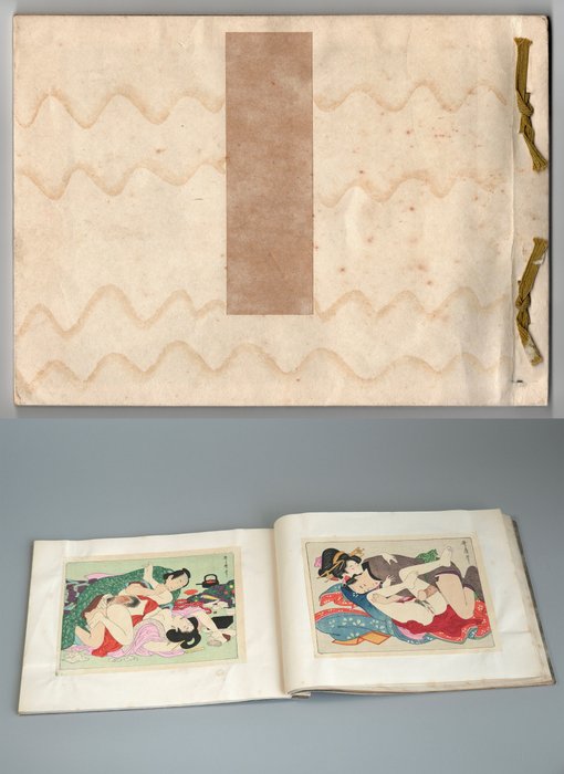Album of shunga woodblock prints (11) - Late Meiji-period erotic scenes & after Utamaro - ca - After Kitagawa Utamaro (1753-1806) & Meiji artist - Japan -  Meiji periode (1868-1912)