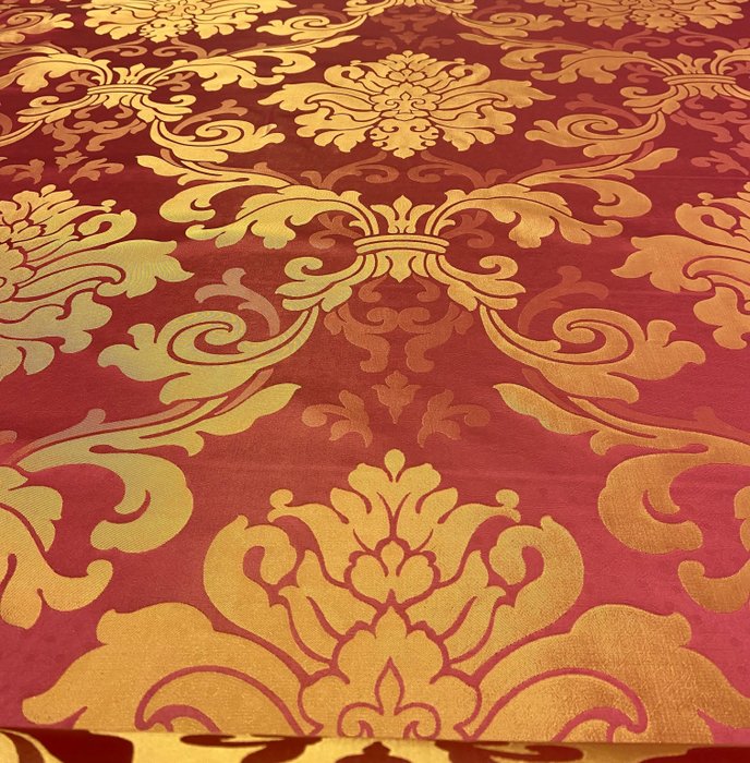 500 X 140 厘米！！意大利制造华丽优雅的红色/金色锦缎面料 - 纺织品  - 500 cm - 140 cm