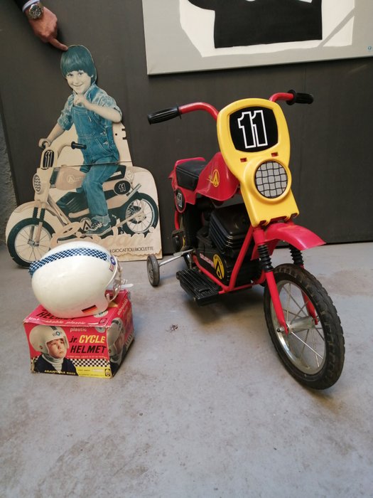 Giordani  - Spielzeugmotorrad Aspes Moto da Cross Bambino elettrica con Casco e Pannello Pubblicitario - 1980-1990 - Italien