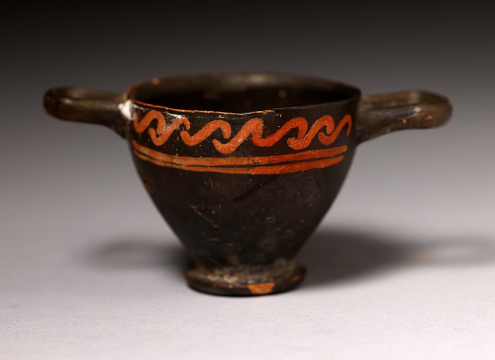 Altgriechisch Keramik verzierter Skyphos - 4.3 cm