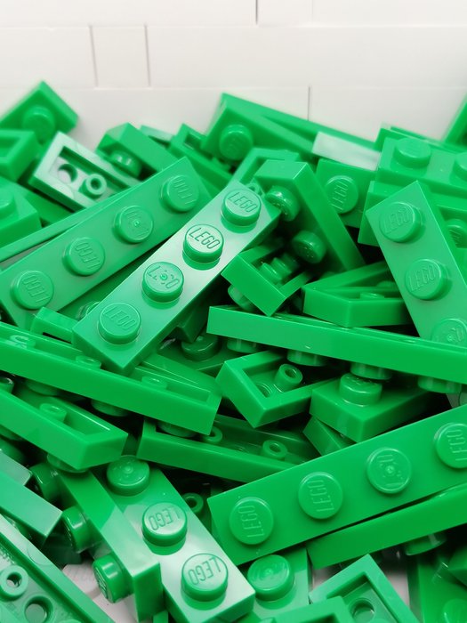 Lego - LEGO NEW 100X GREEN Plate 1 x 4