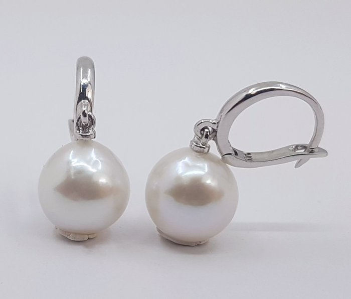 No Reserve Price - 10x11mm White Edison Pearl Drops - Earrings - 14 kt. White gold