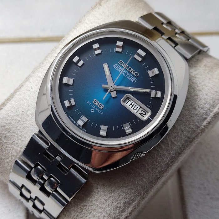 Seiko 5 Actus SS “Blue” Automatic Vintage Watch - 6106-7590 - Men