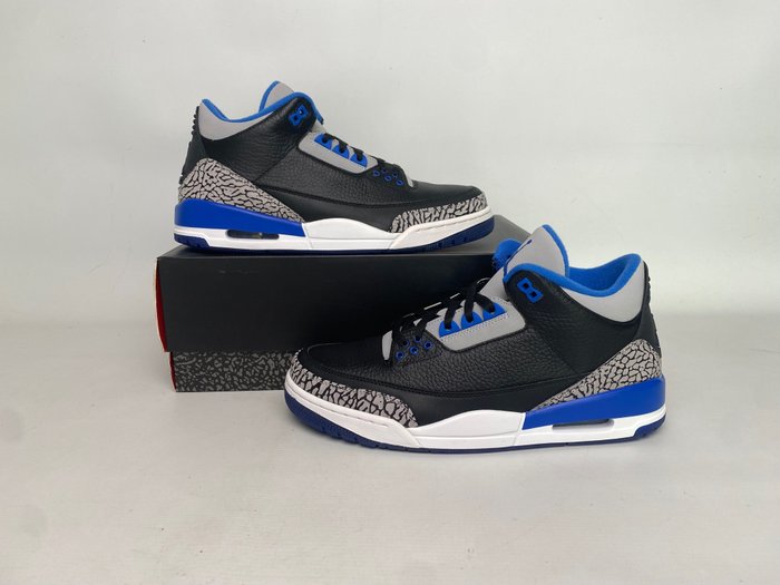 Air Jordan - Sneakers - Size: Shoes / EU 44.5