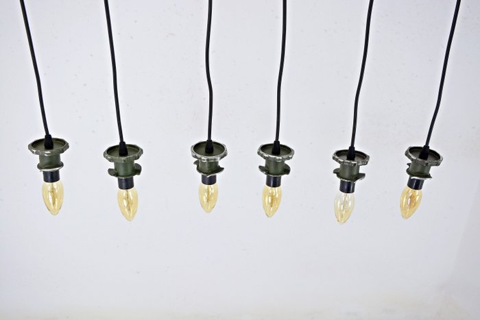 Lampă suspendată (6) - Metal