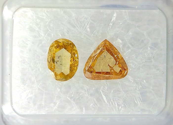 2 pcs Diamanten - 1.03 ct - Birne, Oval - Fancy Leuchtend gelb - I2