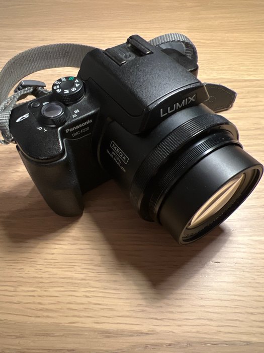 Panasonic Lumix - DMC-FZ20 Kompaktidigikamera