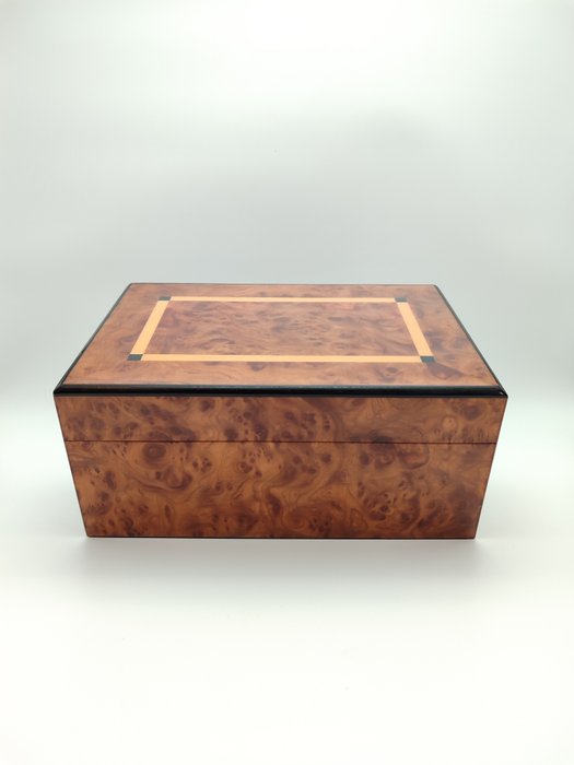 Sigarendoos - Luxe handgemaakte kostbare houten sigarenkist - Limited Edition