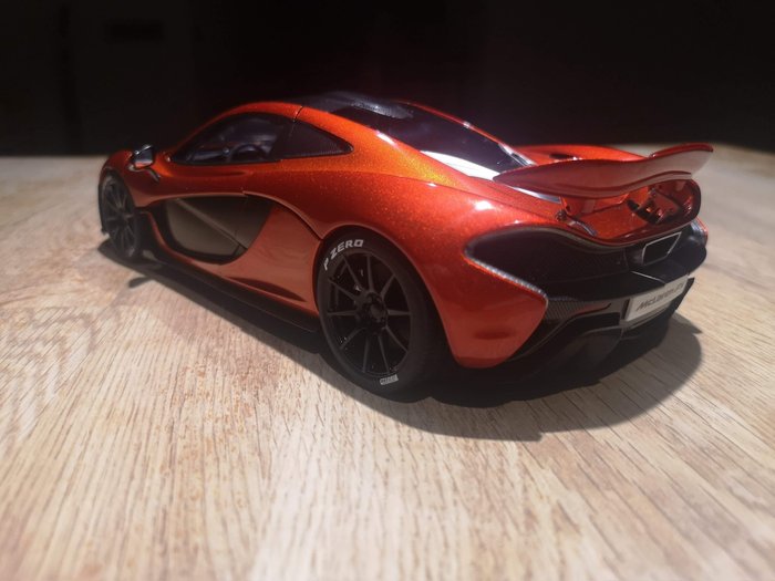 Autoart 1:18 - 模型汽车 - Mclaren P1 Volcano Orange