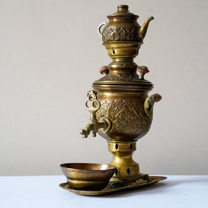 俄国式茶壶 -  东方手工雕刻茶炊套装 - 黄铜