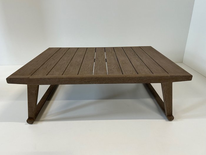B&B Italia - Antonio Citterio - Gio - Side table - Solid teak wood