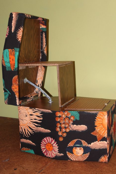 軟墊 (1) - 採用 Fornasetti 面料的梯子坐墊凳 - 木材、織品、金屬