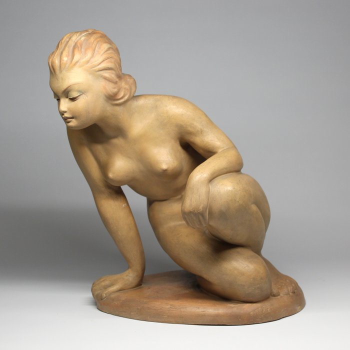 Dr. Rank Ceramics - Dr. Rezső Rank - Escultura, Art deco woman - 22 cm - 