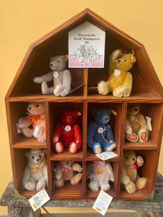 Steiff: Historische Steiff Miniaturen III collectie plus houten kast - 玩具熊 - 1990-2000 - 德国