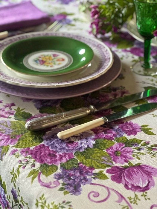 Tischdecke mit Blumendruck, große Tische. 2,70 x 1,80 - Tischtuch