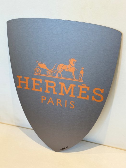 Rob VanMore - Shielded by Hermes Paris - 60 cm