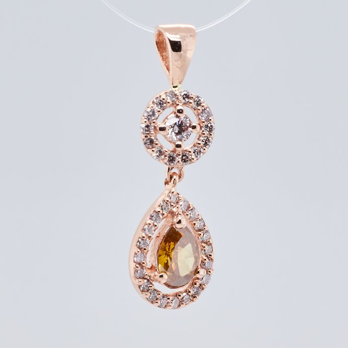 No Reserve Price – 0.55 tcw – Fancy Deep Brownish Yellow – 14 karaat Rosé goud – Hanger Diamant