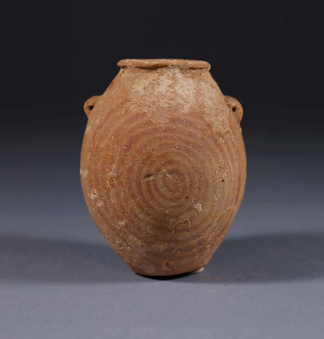 古埃及 Terracotta 前王朝那伽達二世時期（西元前3500-3200年）。帶報告的罐子。 - 10 cm