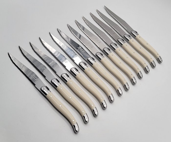 Laguiole Jean Nèron - Conjunto de facas de mesa (12) - Aço (aço inoxidável), Baquelite