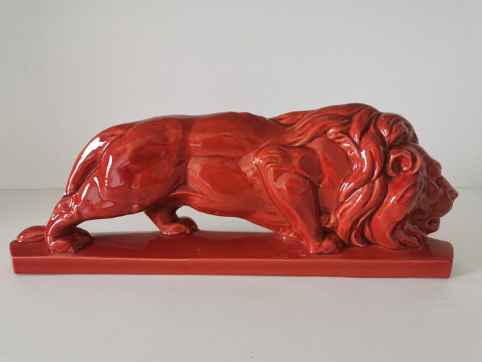 Attribué à Louis Fontinelle – sculptuur, Lion Art Déco – 14 cm – Keramiek – 1930
