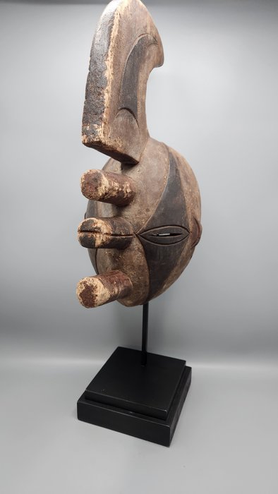 máscara esplêndida - ibo - Nigéria